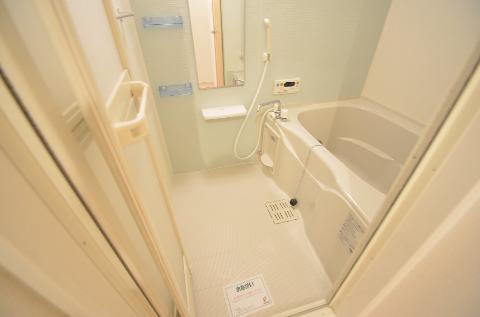 バス・シャワールーム　追焚き浴室（イメージ）