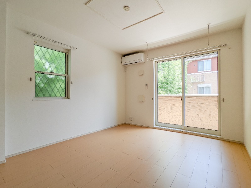 居室・リビング　図面と現状に相違がある場合には現状を優先