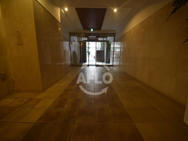 ロビー　レジディア谷町　ロビー