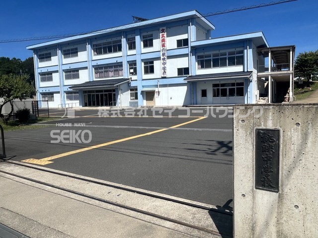 中学校　桃映中学校（中学校）まで1300m