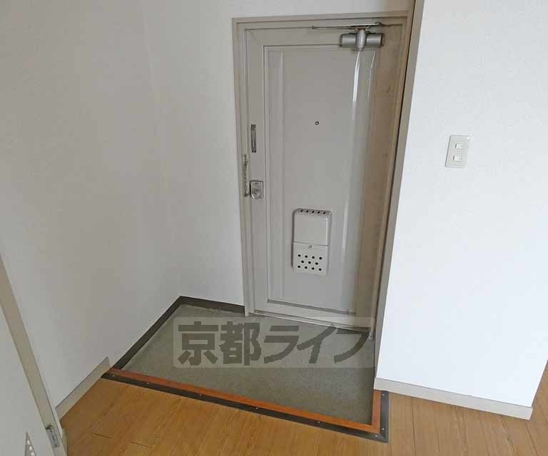玄関　玄関です。