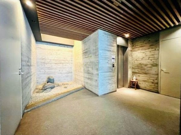 エントランス　東京松屋UNITY