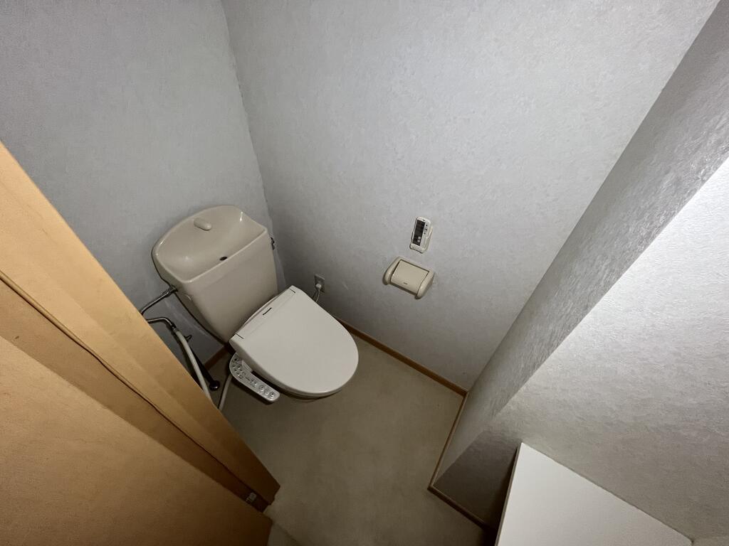 トイレ　※参考写真
