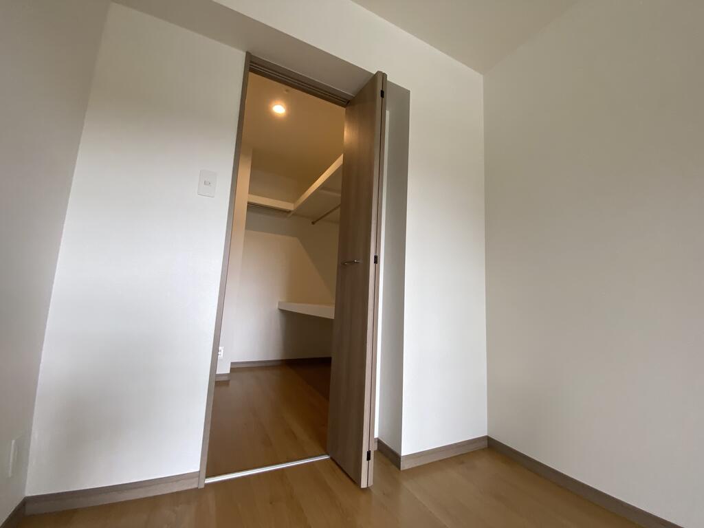 収納　建築中の為、同タイプイメージです。