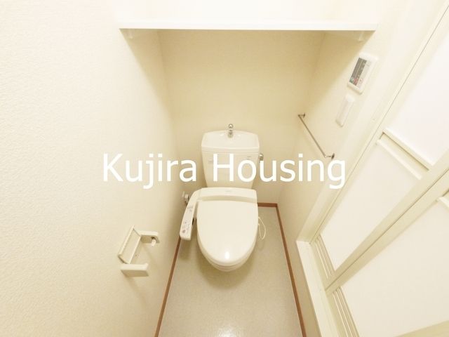 トイレ　温水洗浄便座です★