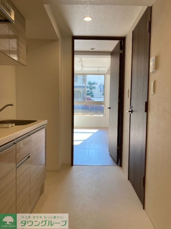 玄関　お部屋探しは株式会社　タウンハウジング　までお気軽にお問合…