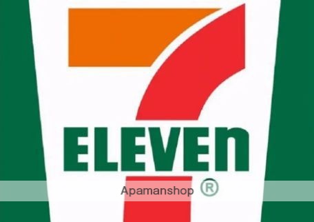 コンビニ　セブンイレブン（コンビニ）まで1072m