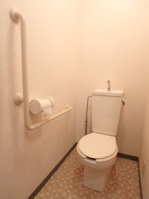 トイレ　※別部屋参考写真