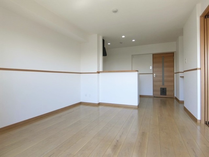 居室・リビング　図面と現状に相違がある場合には現状を優先