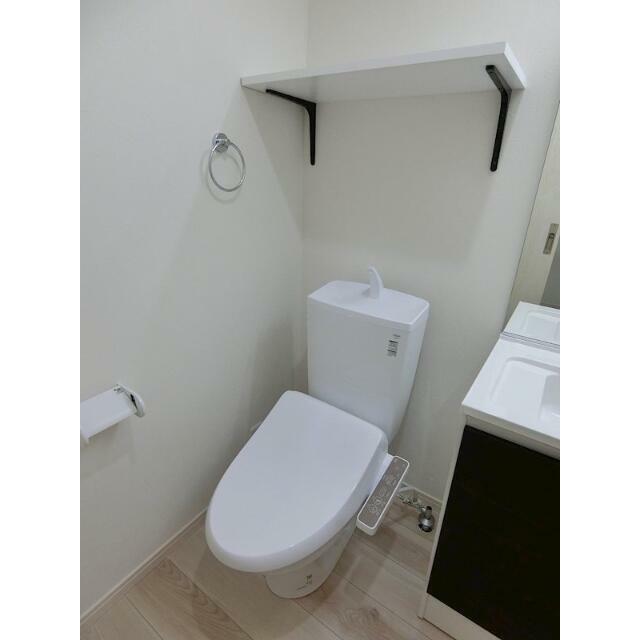 トイレ　嬉しいバストイレ別！ウォシュレットつき！