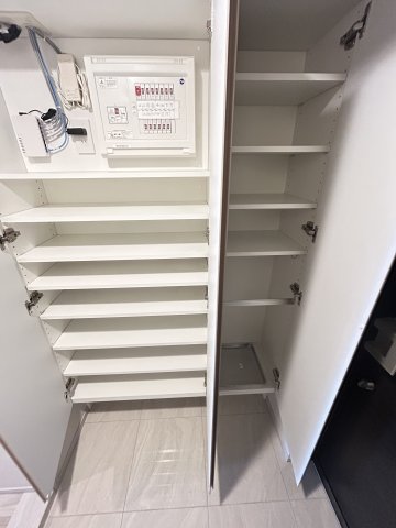 その他　シューズクローゼット