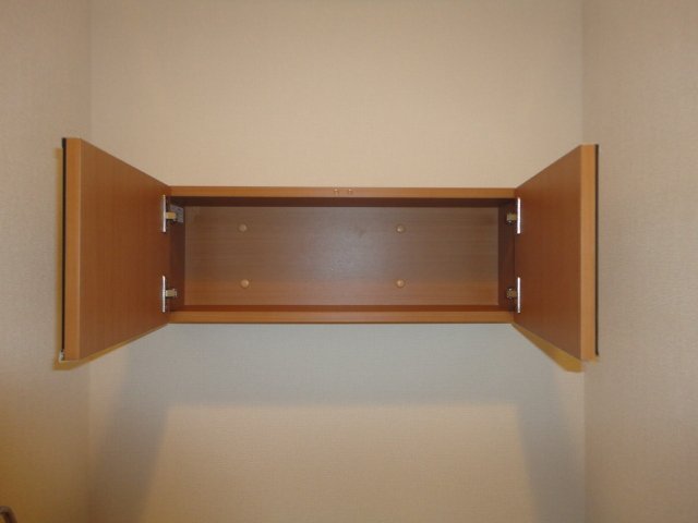収納　トイレ収納棚