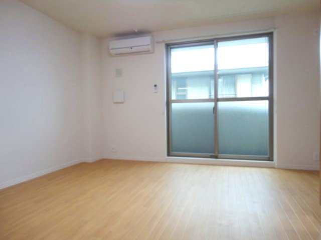 居室・リビング　洋間