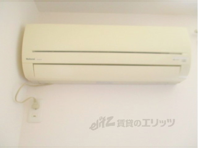 その他設備　給湯器リモコン