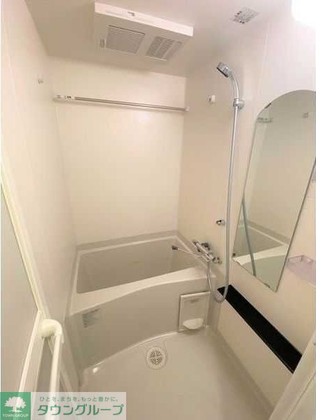 バス・シャワールーム　浴室乾燥機能付き