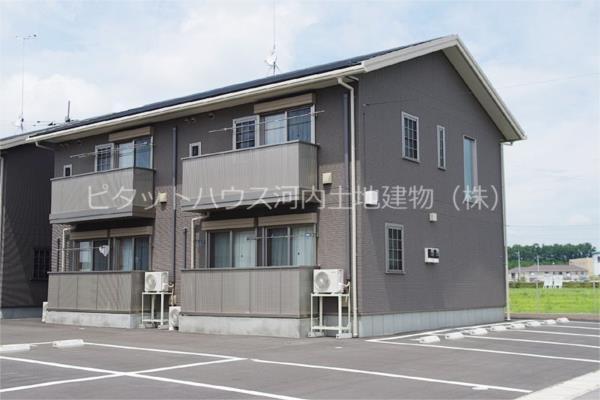 建物外観　サン・リュミエール