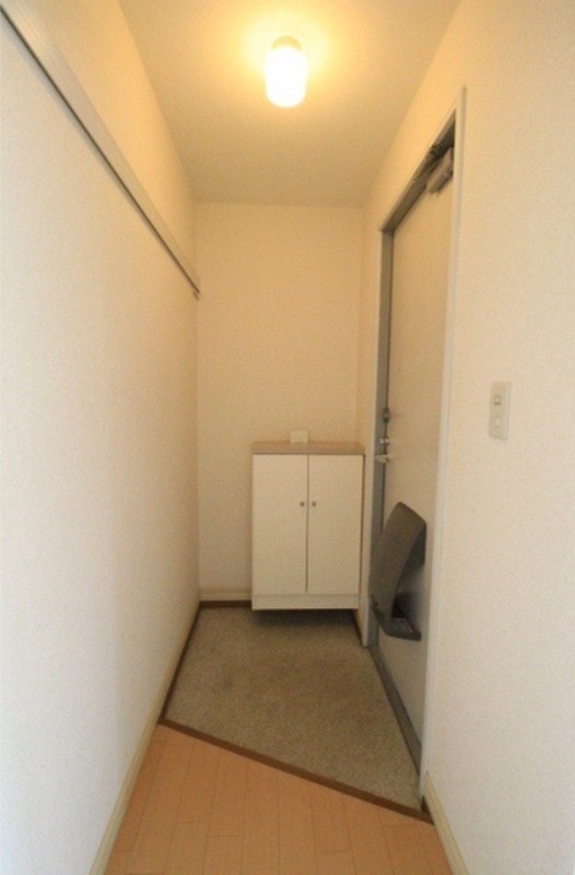 玄関　図面と現状に相違がある場合には現状を優先