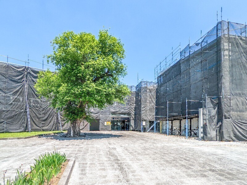 図書館　太田市尾島図書館（図書館）まで2092m