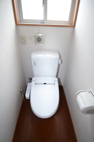フレンズハウス菅谷東Bのトイレ写真