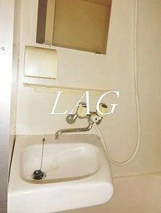 洗面設備　洗面台です。