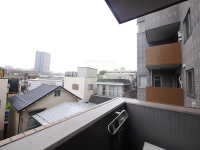 眺望　エスティメゾン四谷坂町