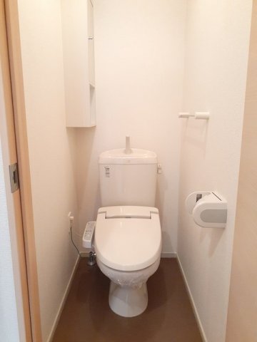 トイレ　トイレもきれいです