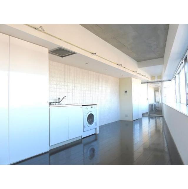 その他部屋・スペース　明るい色調の室内です