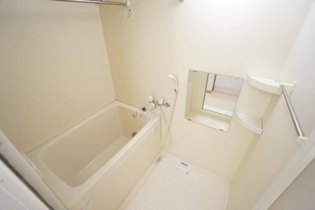 バス・シャワールーム　浴室