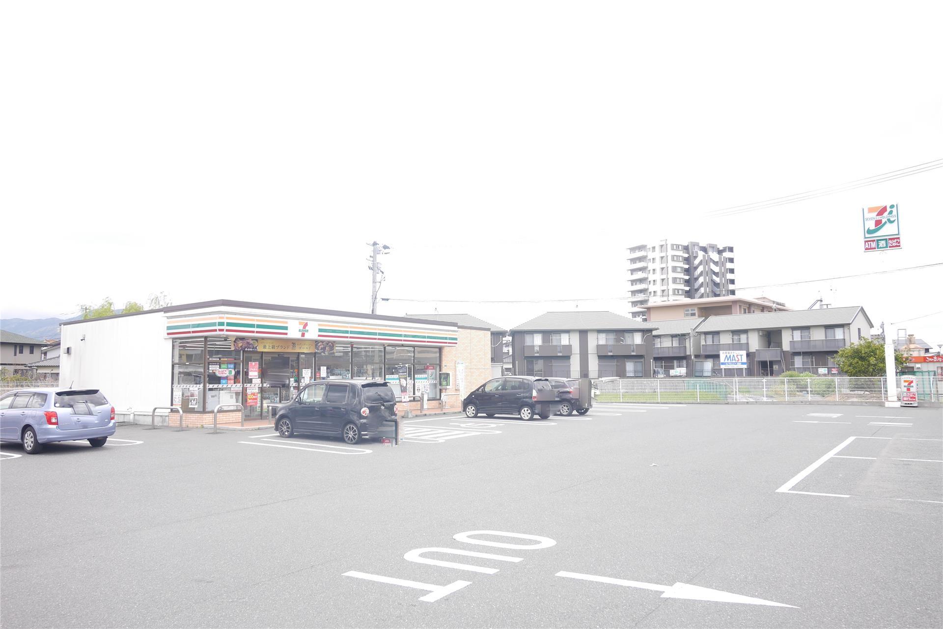 コンビニ　セブン-イレブン 小倉中曽根東２丁目店（コンビニ）まで390m