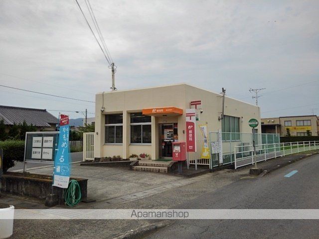 郵便局　勝間郵便局（郵便局）まで850m