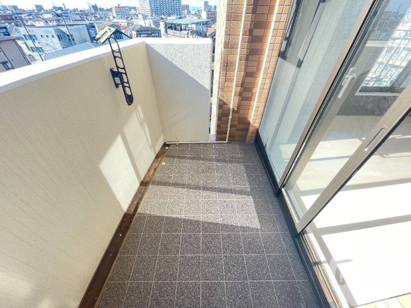 バルコニー　陽当たり良好♪