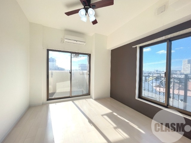 居室・リビング　２面採光です♪