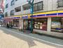コンビニ　ミニストップ北千住店（コンビニ）まで262m
