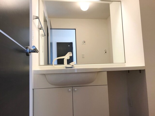 洗面設備　２０６　洗面所