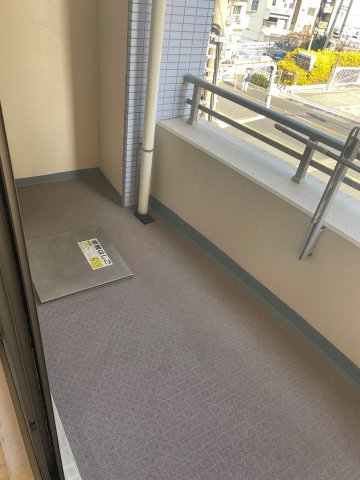 バルコニー　バルコニー付きです