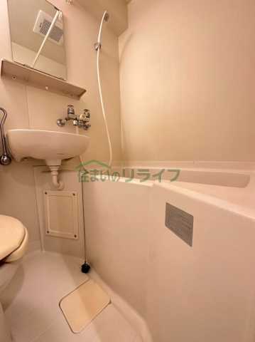 バス・シャワールーム　部屋の参考写真となります