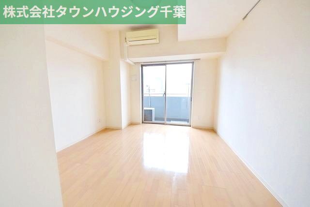 居室・リビング　現地待ち合わせ歓迎♪お問合せはタウンハウジング千葉まで！