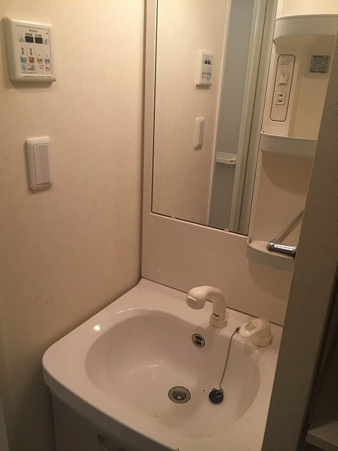 洗面設備　※別部屋のお写真になります