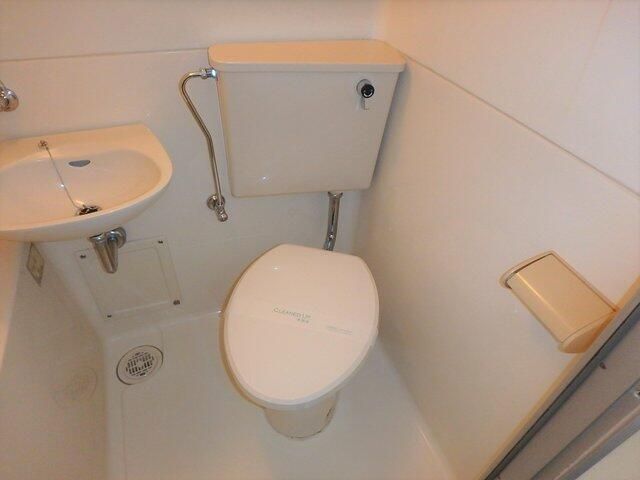 トイレ　※同タイプ別部屋