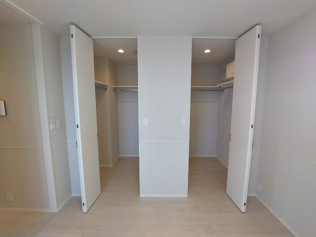 収納　★Wウォークインクローゼット★