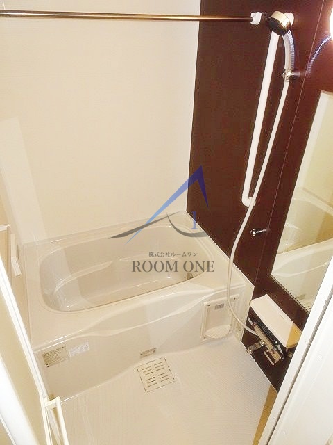 バス・シャワールーム　お風呂です。