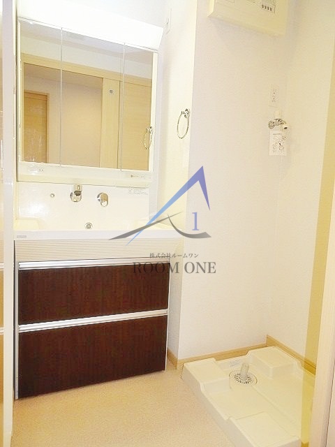 洗面設備　洗面台です。