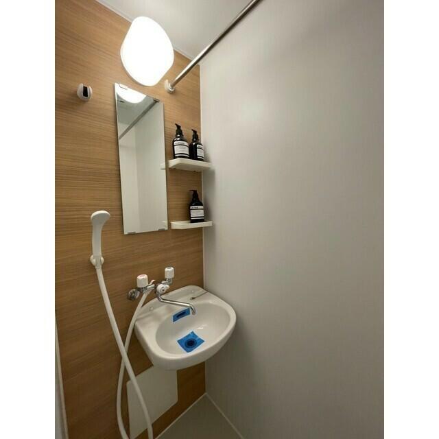 バス・シャワールーム　※同間取り別室