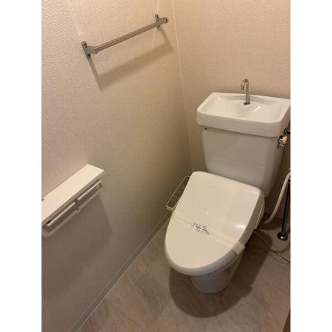 トイレ　トイレ