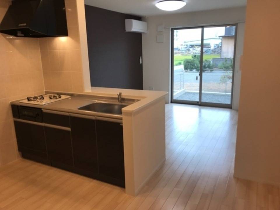 居室・リビング　リビング