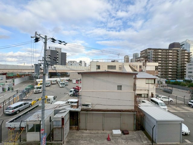 眺望　北梅田サニーアパートメント