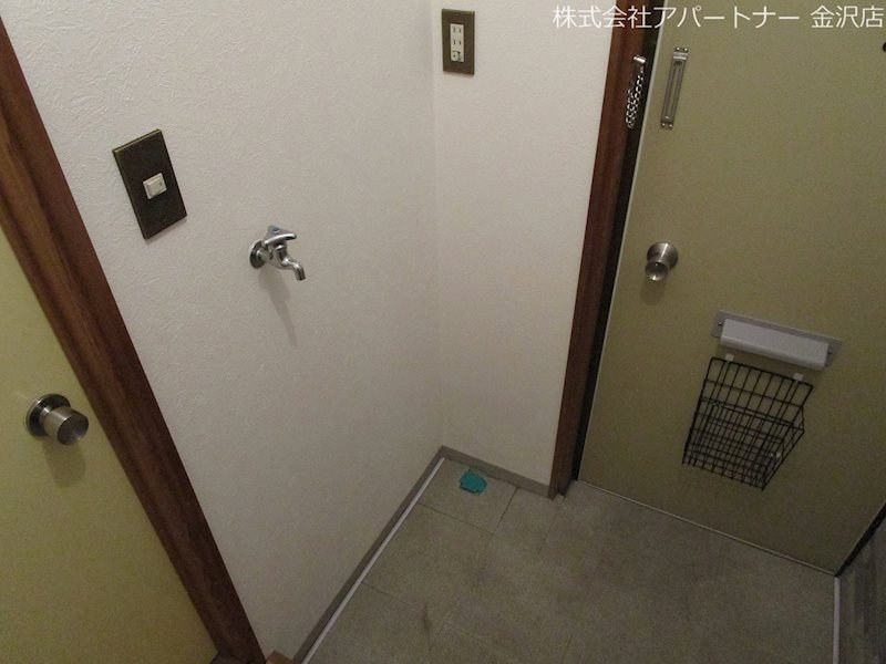 その他部屋・スペース　洗濯機置場