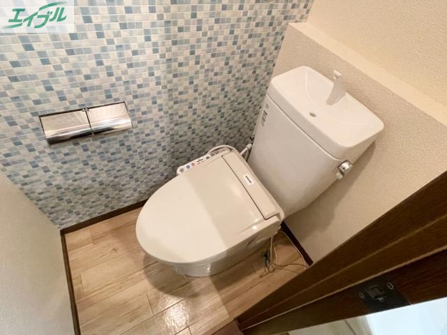 トイレ　トイレ