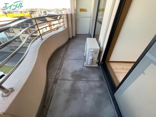 バルコニー　ベランダ