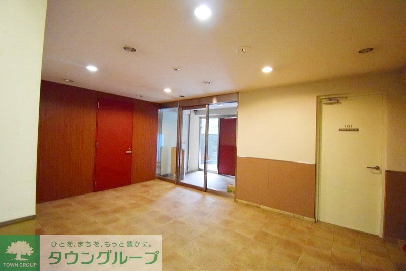 ロビー　エントランス